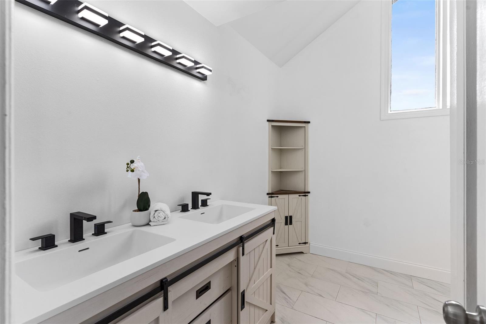7025 HIAWASSEE OAK DR, ORLANDO, FL, 32818