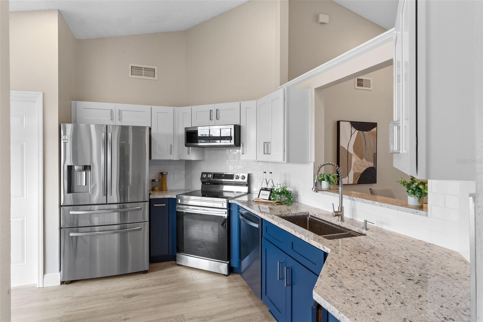 7025 HIAWASSEE OAK DR, ORLANDO, FL, 32818