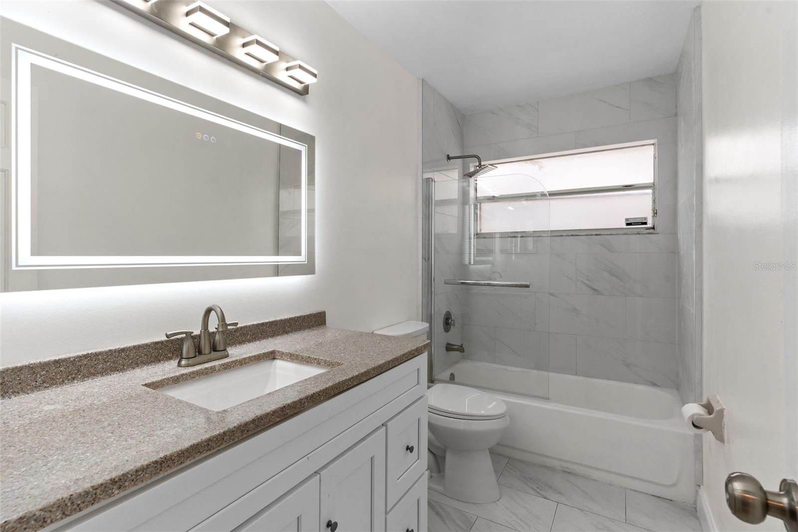 7025 HIAWASSEE OAK DR, ORLANDO, FL, 32818