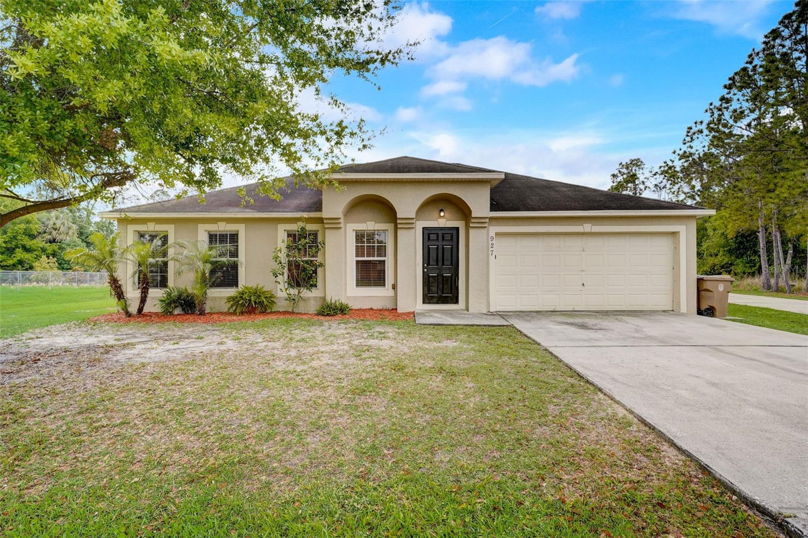 927 CAMBRIDGE CT, KISSIMMEE, FL, 34758