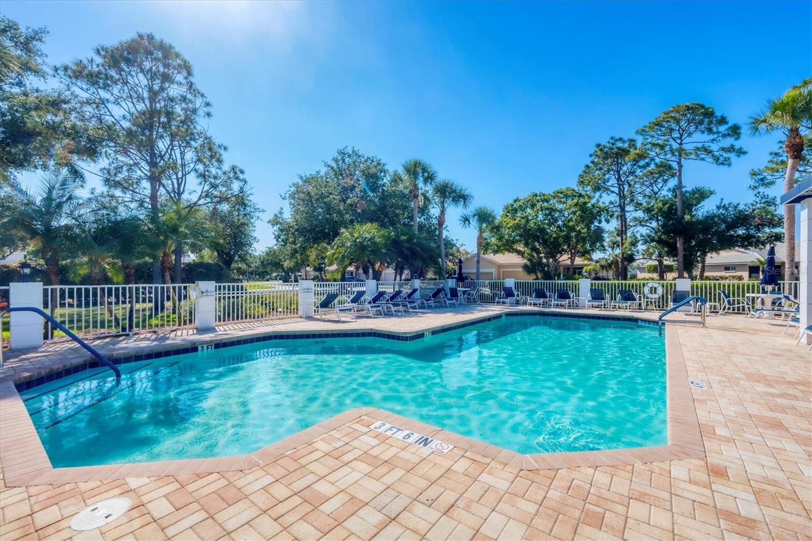 819 MONTROSE DR #102, VENICE, FL, 34293