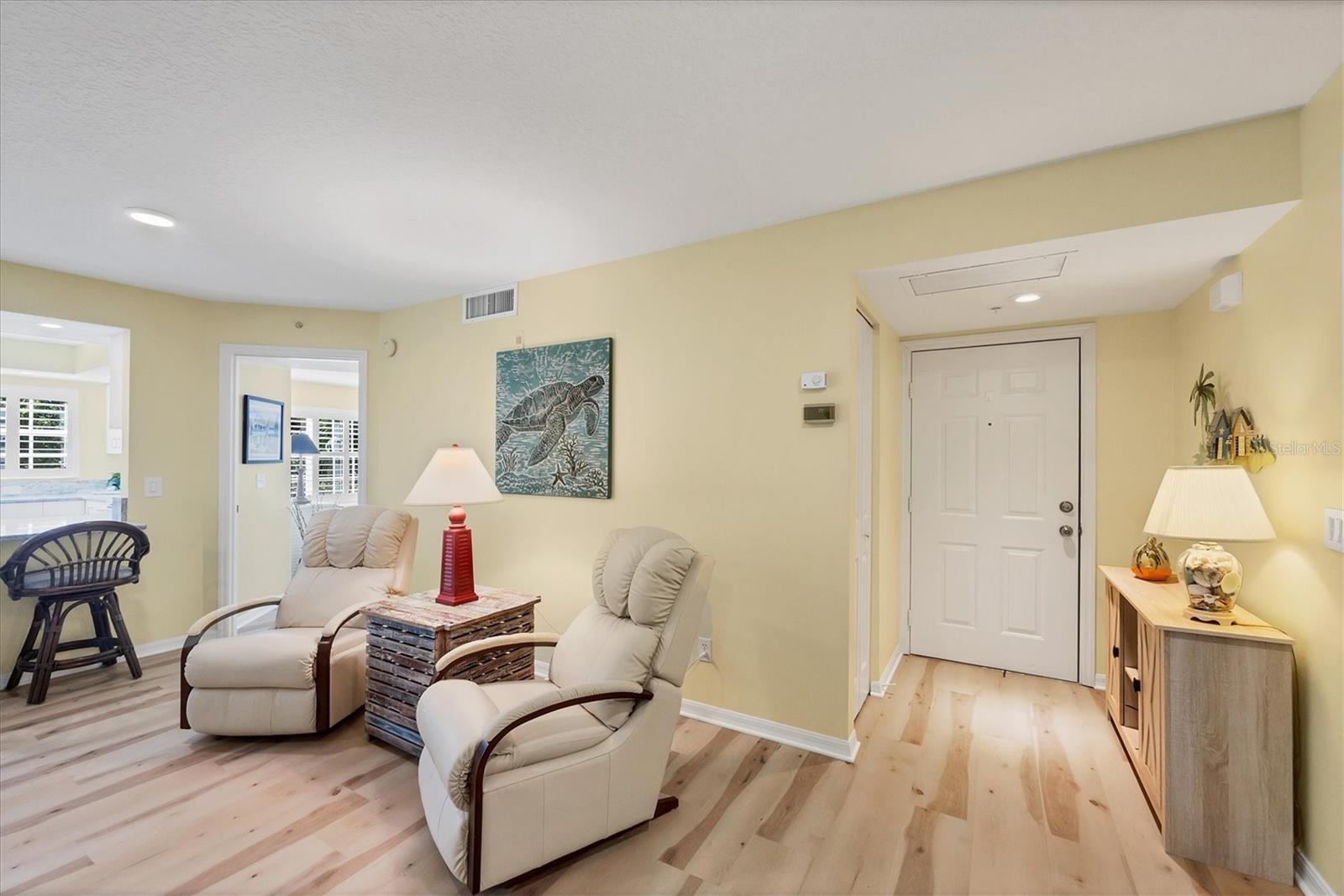 819 MONTROSE DR #102, VENICE, FL, 34293
