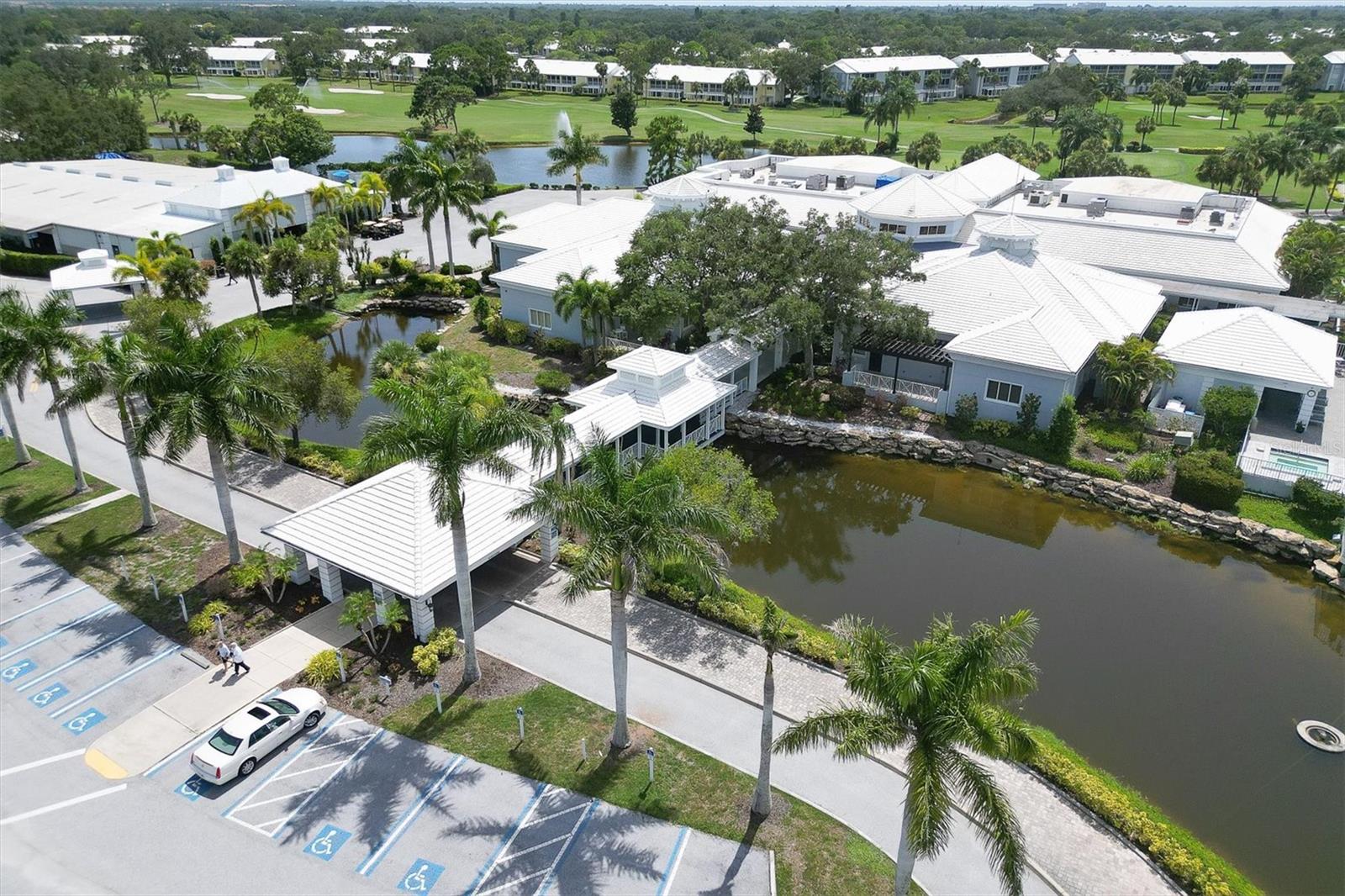 819 MONTROSE DR #102, VENICE, FL, 34293