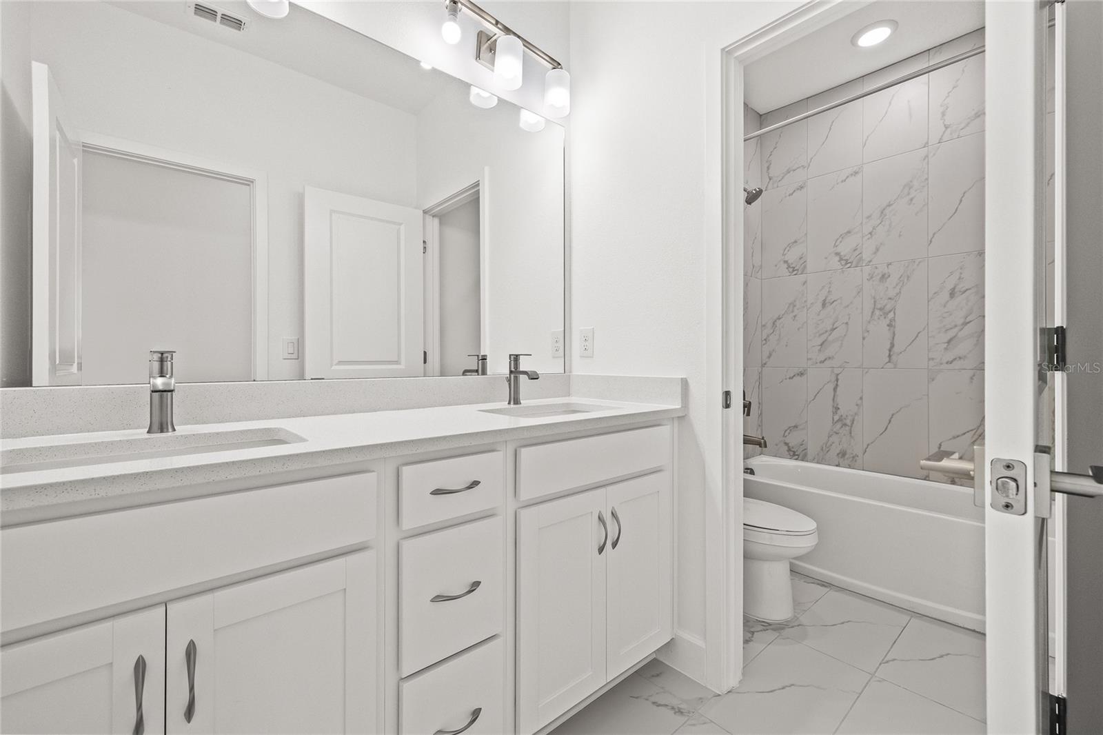 2019 WILD HERON CT, VALRICO, FL, 33596