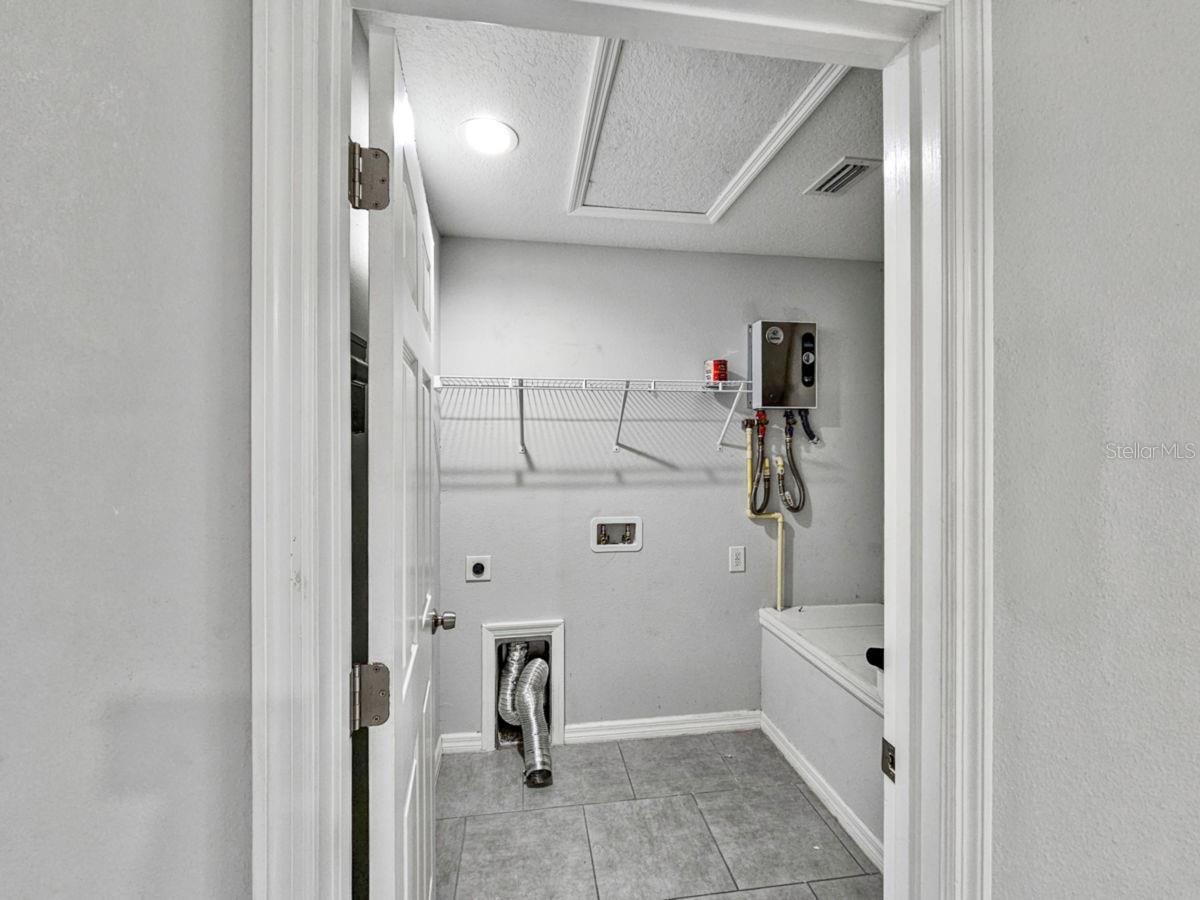 8014 N 13TH ST, TAMPA, FL, 33604