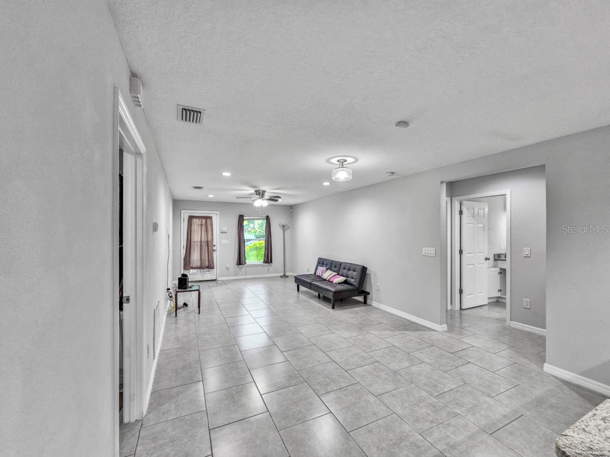 8014 N 13TH ST, TAMPA, FL, 33604