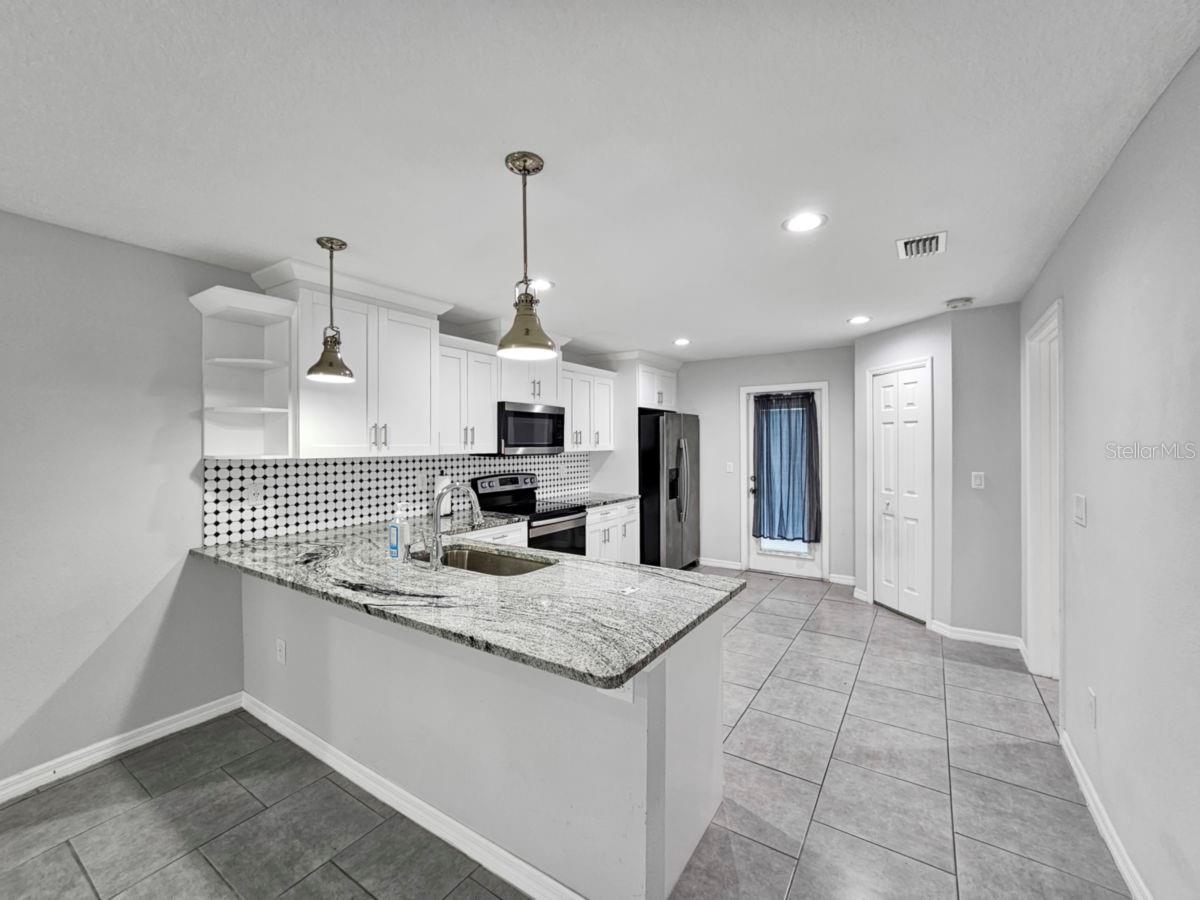 8014 N 13TH ST, TAMPA, FL, 33604