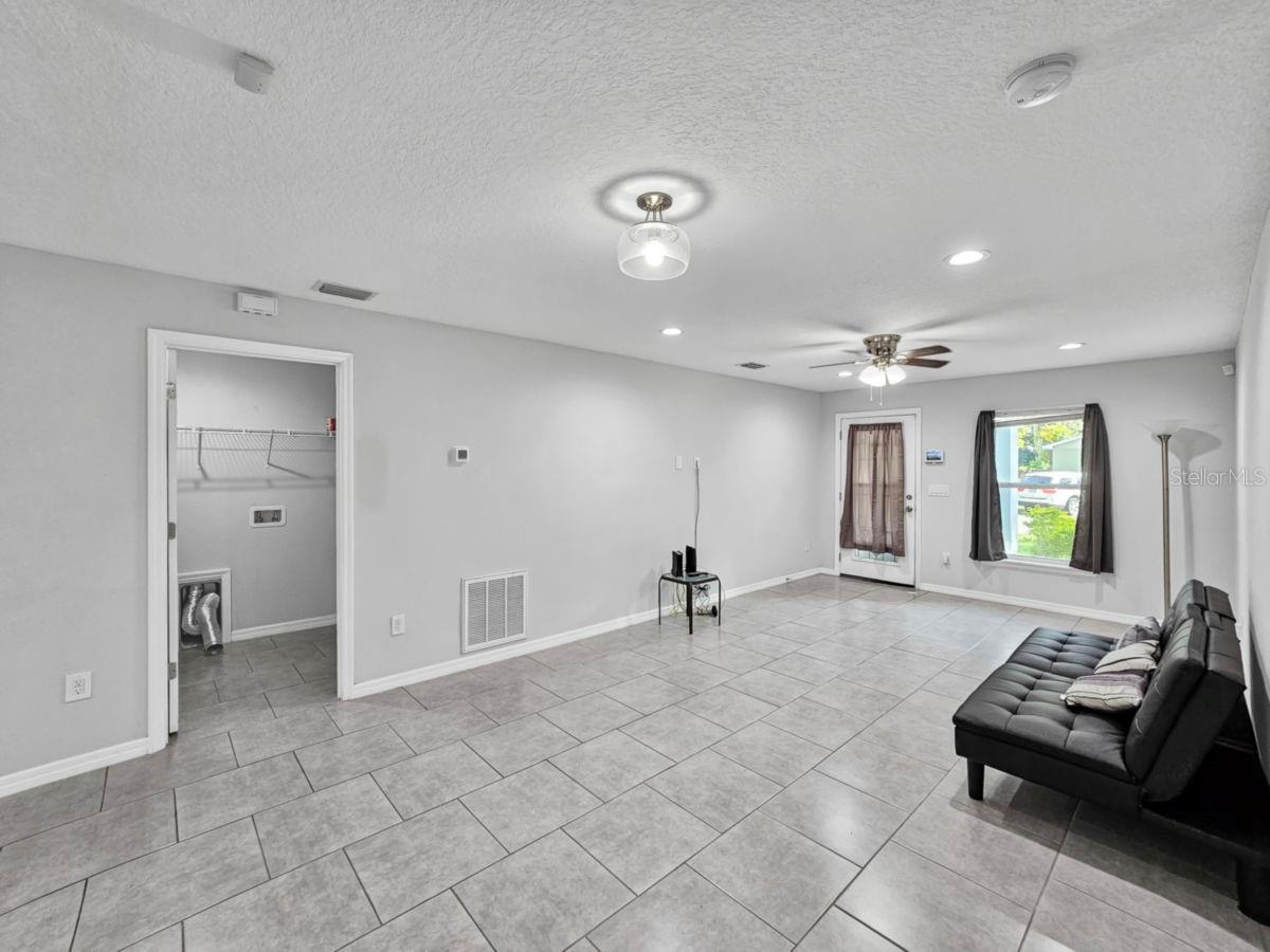 8014 N 13TH ST, TAMPA, FL, 33604