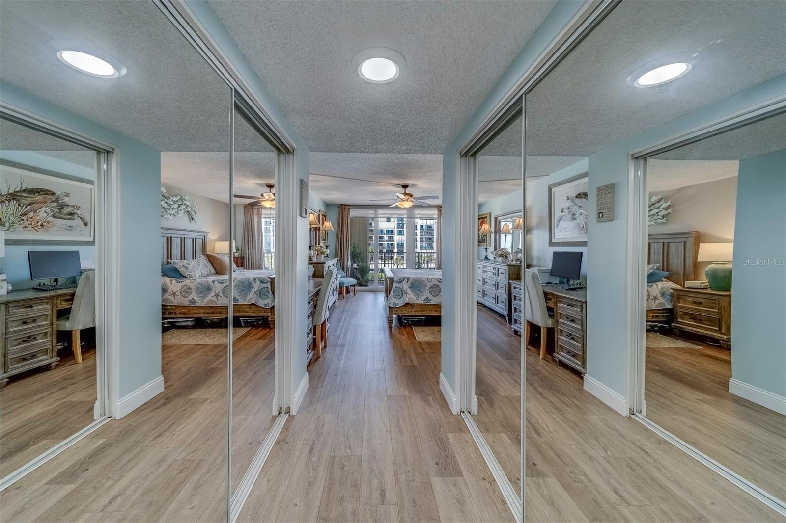 1460 GULF BLVD #305, CLEARWATER, FL, 33767