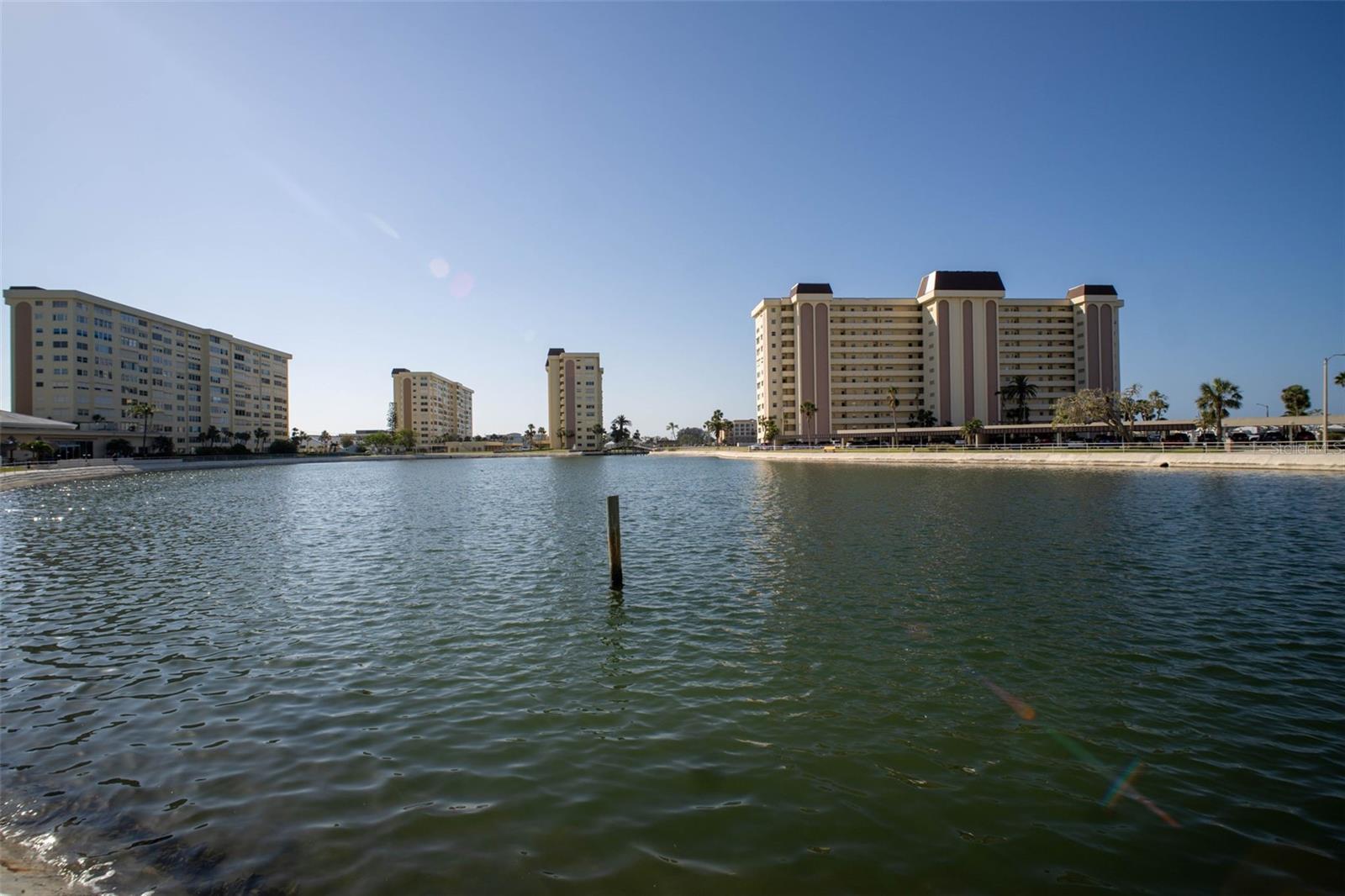 4725 COVE CIR #601, ST PETERSBURG, FL, 33708