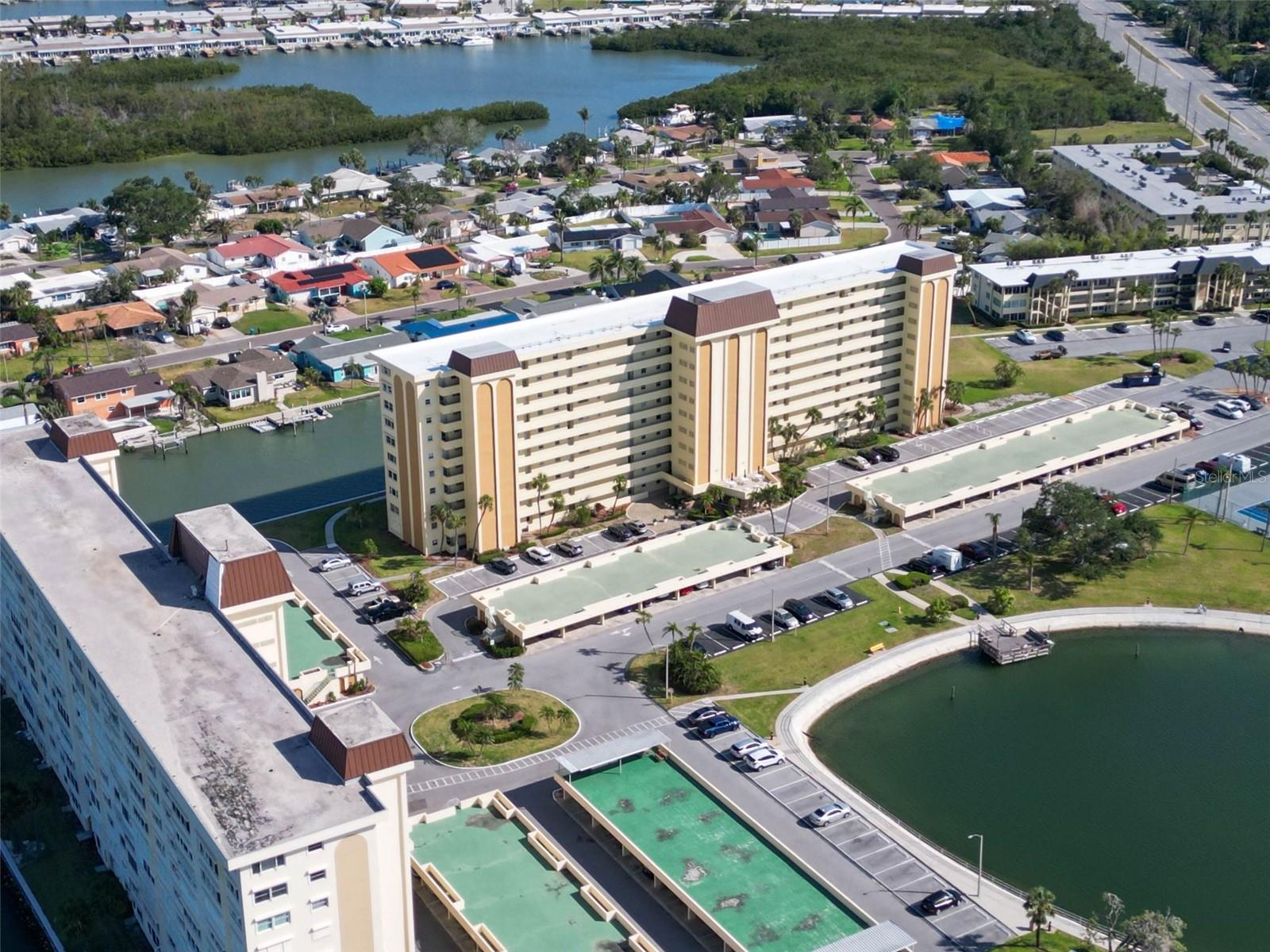 4725 COVE CIR #601, ST PETERSBURG, FL, 33708