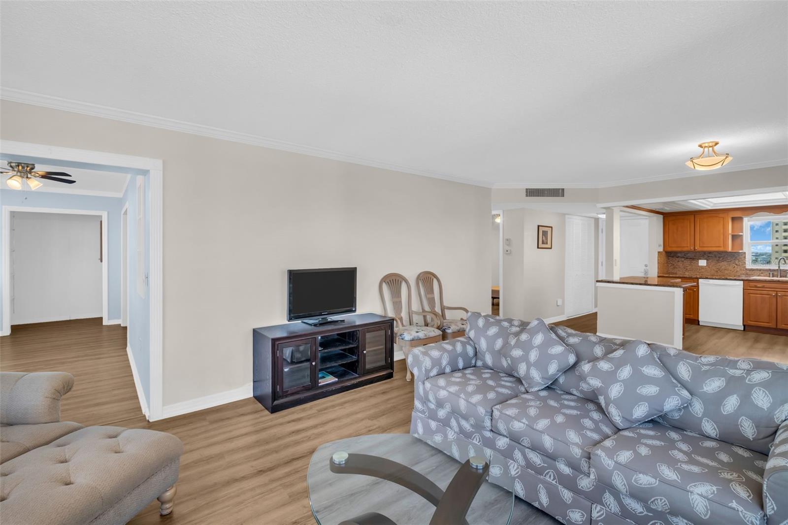 4725 COVE CIR #601, ST PETERSBURG, FL, 33708