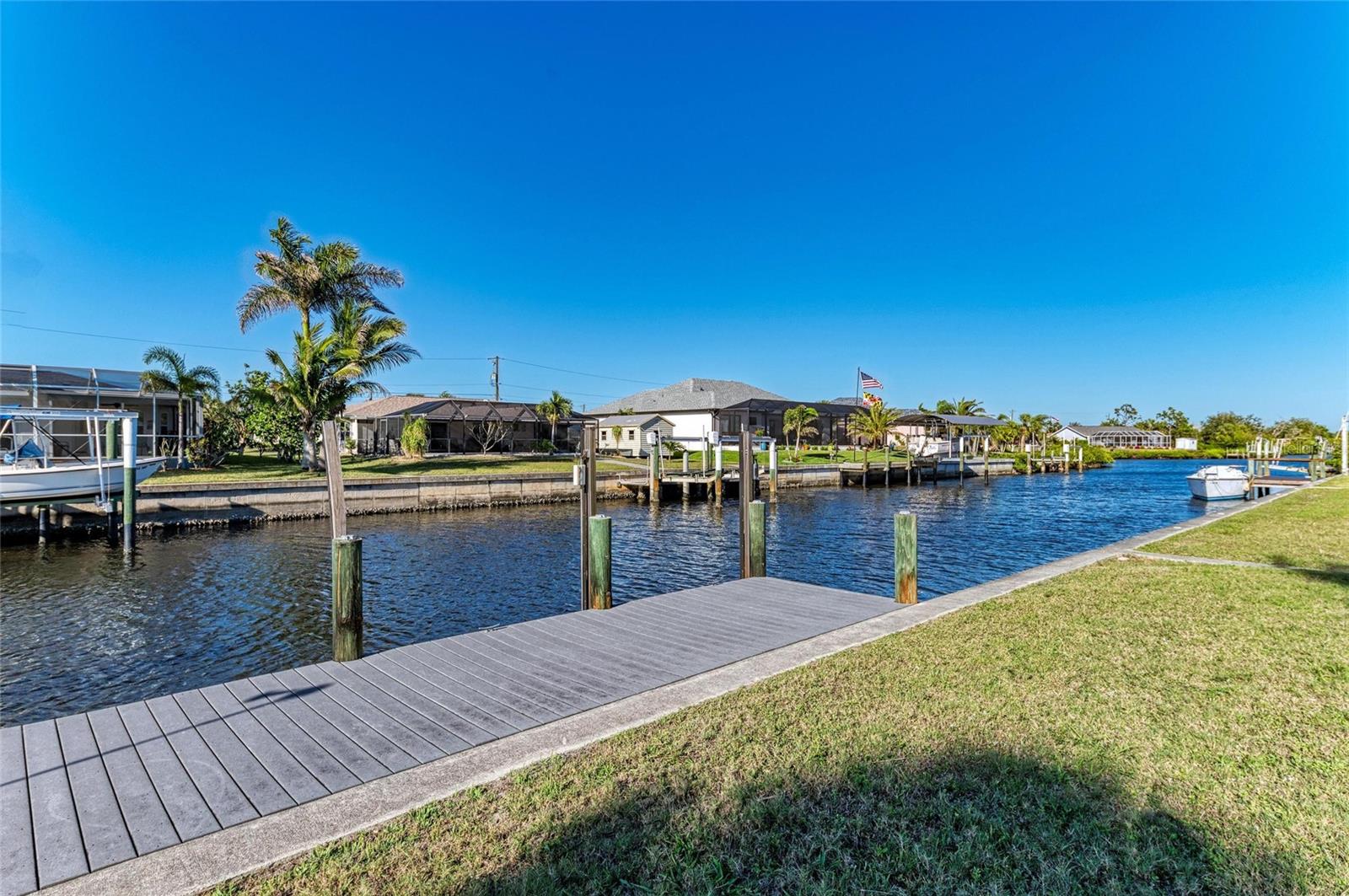 18082 EAU GALLIE CIR S, PORT CHARLOTTE, FL, 33948