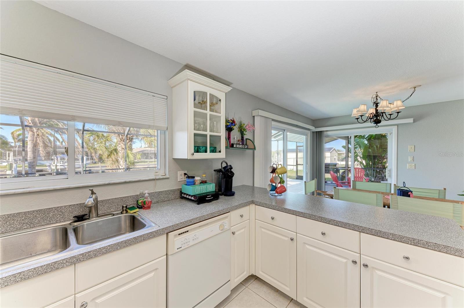 18082 EAU GALLIE CIR S, PORT CHARLOTTE, FL, 33948