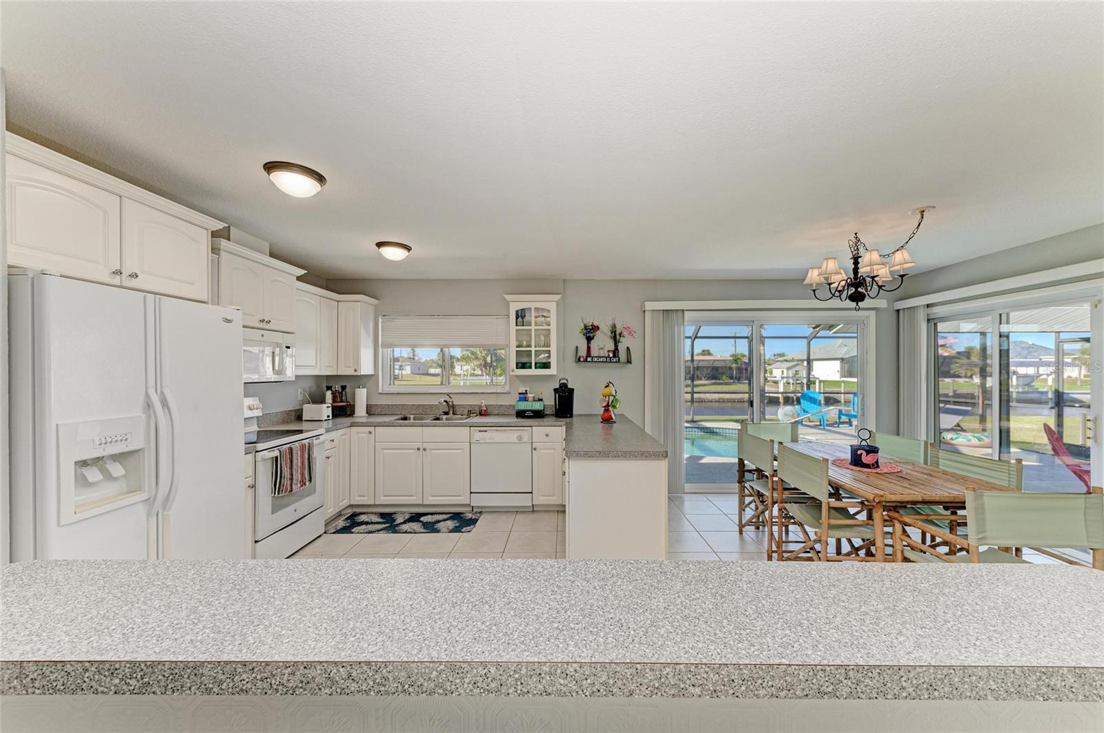 18082 EAU GALLIE CIR S, PORT CHARLOTTE, FL, 33948