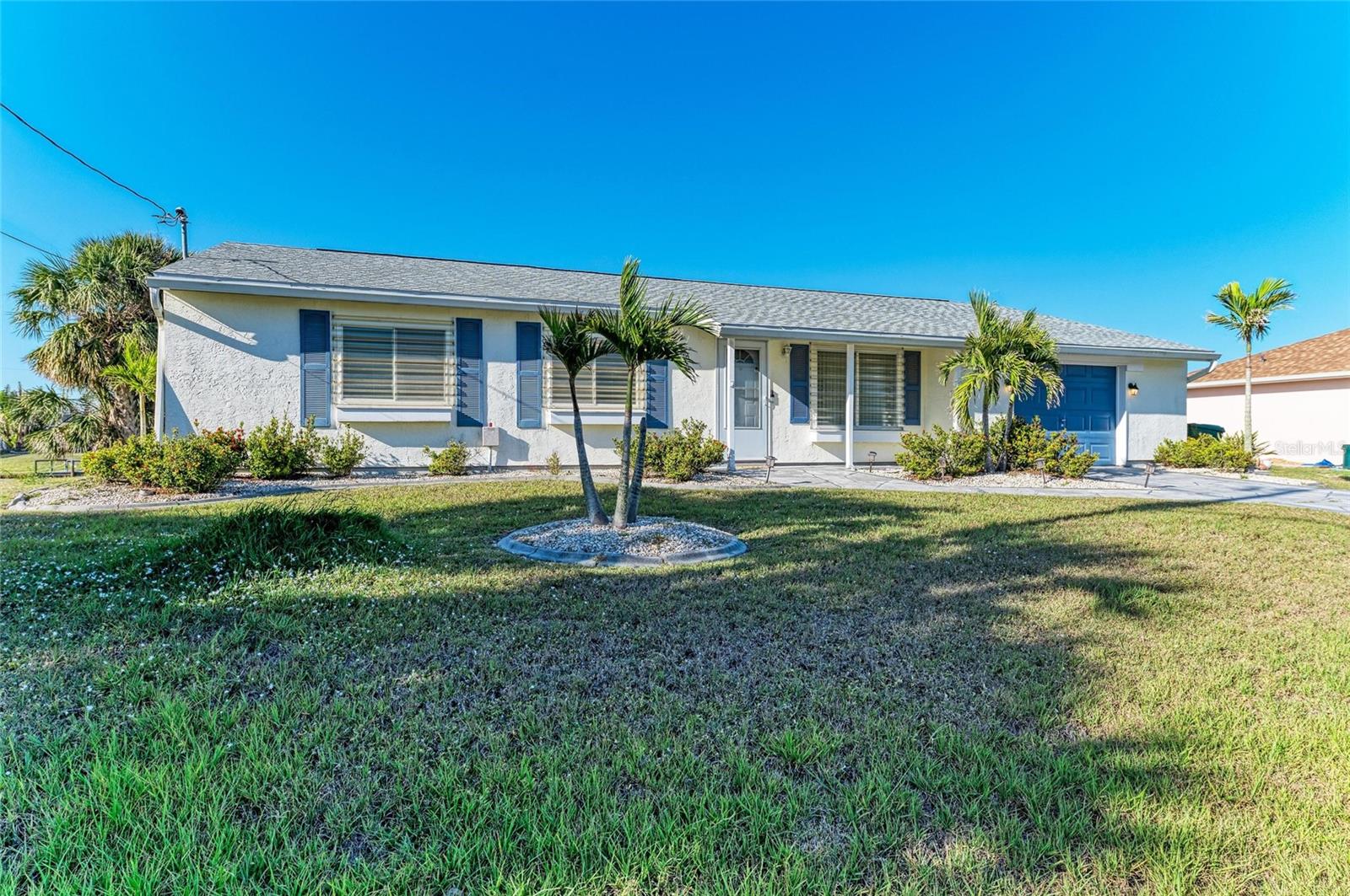 18082 EAU GALLIE CIR S, PORT CHARLOTTE, FL, 33948