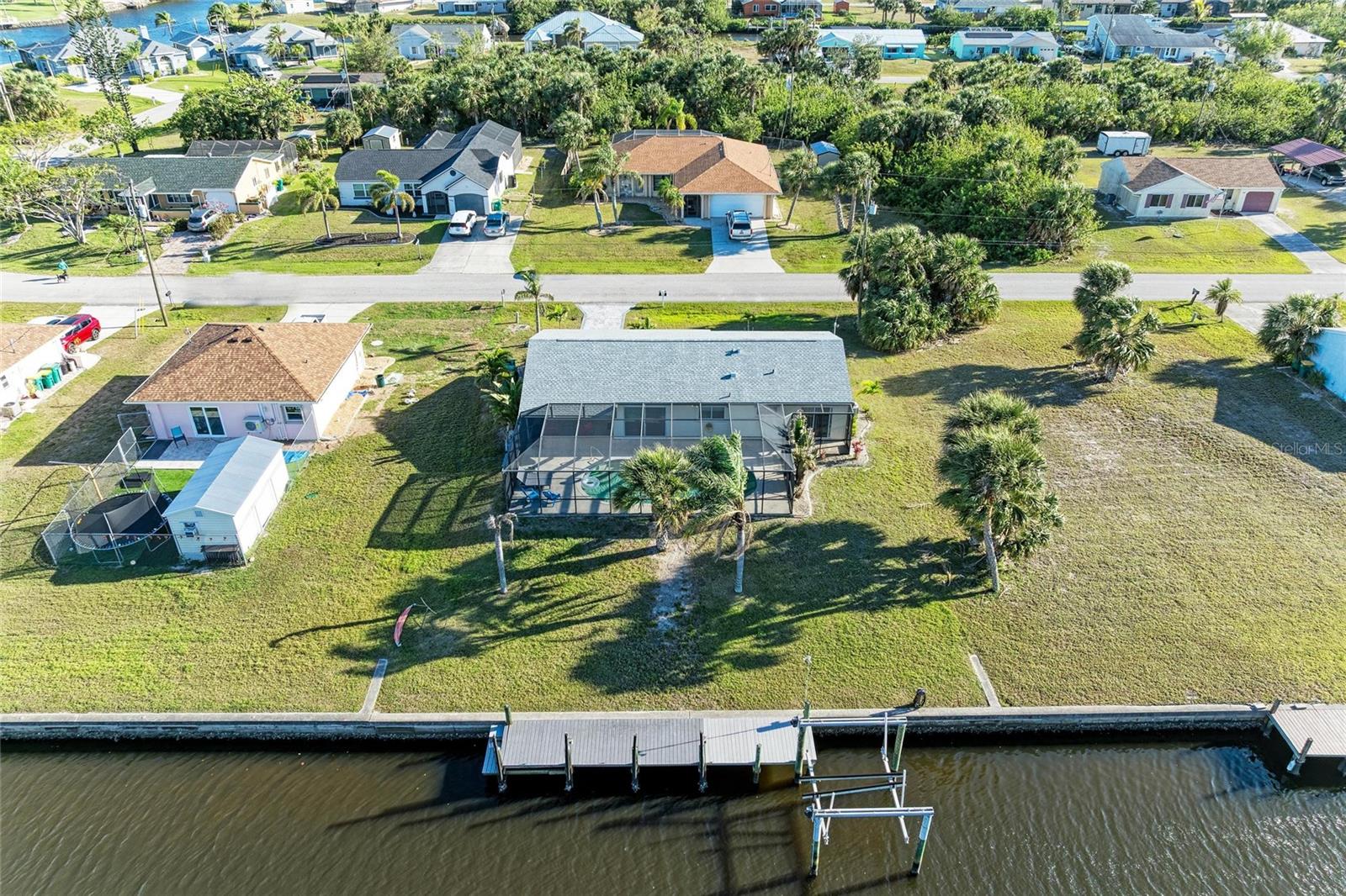 18082 EAU GALLIE CIR S, PORT CHARLOTTE, FL, 33948