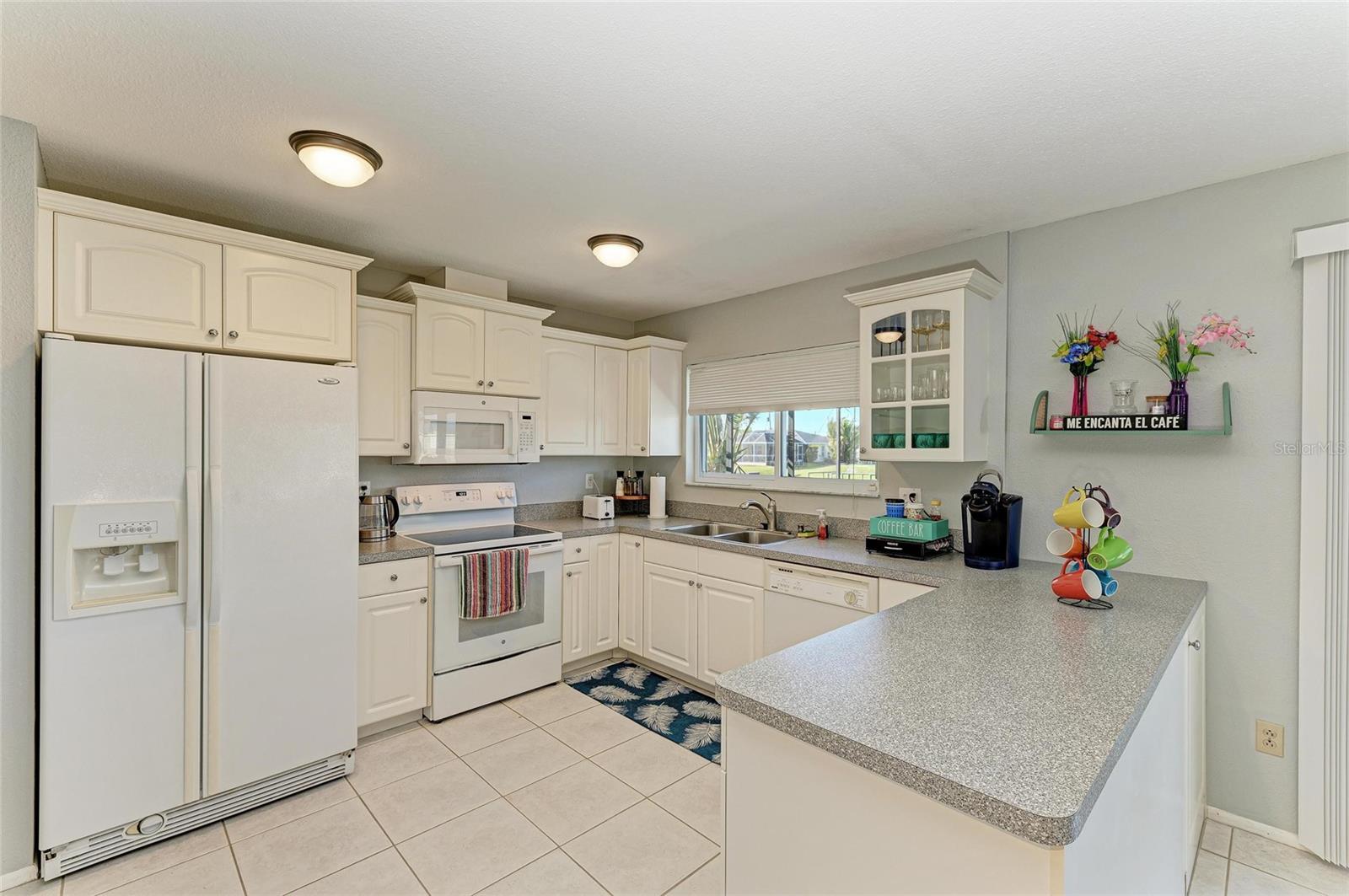 18082 EAU GALLIE CIR S, PORT CHARLOTTE, FL, 33948