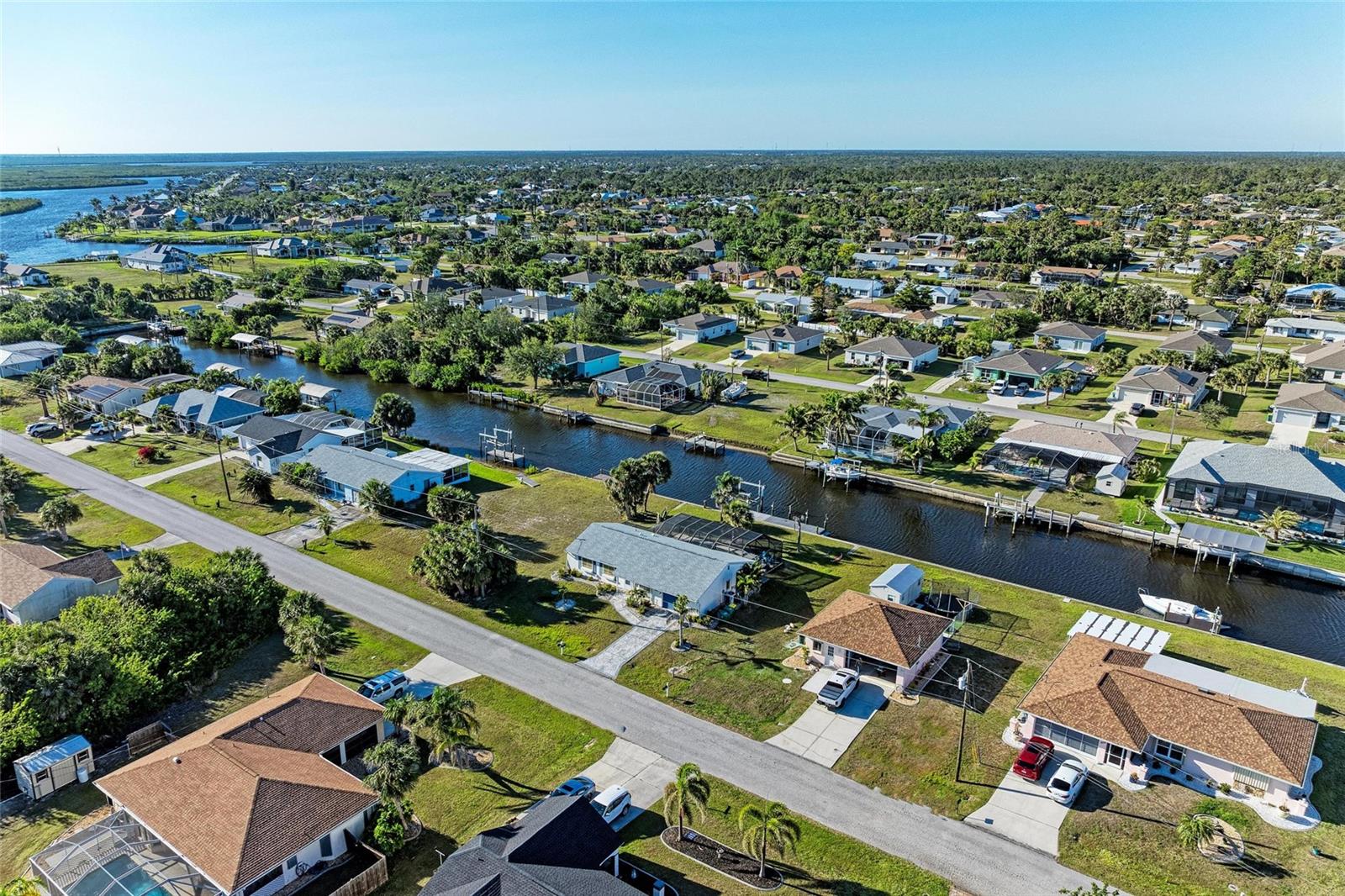 18082 EAU GALLIE CIR S, PORT CHARLOTTE, FL, 33948