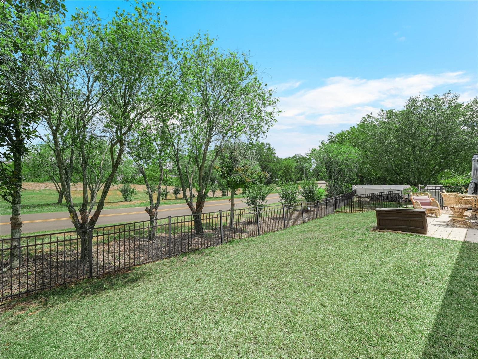 147 BROOKSHIRE DR, LAKE WALES, FL, 33898