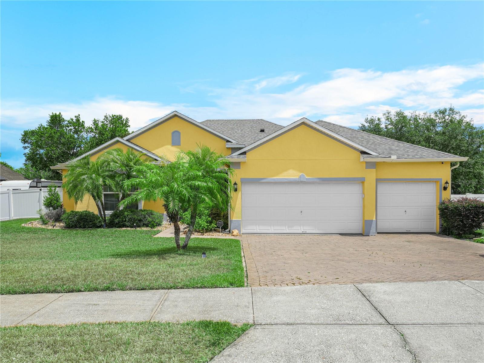 147 BROOKSHIRE DR, LAKE WALES, FL, 33898