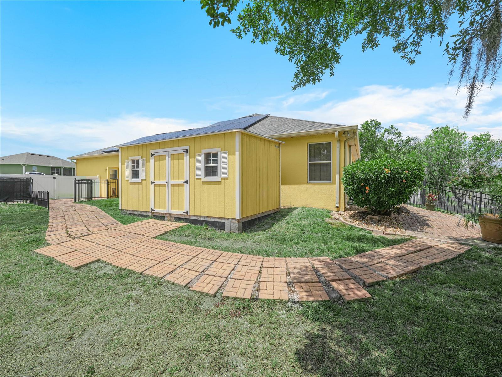 147 BROOKSHIRE DR, LAKE WALES, FL, 33898