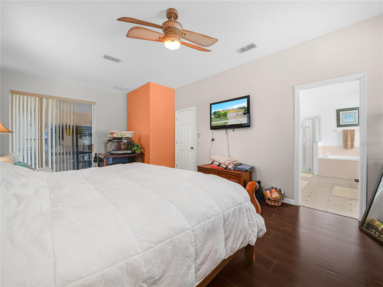 147 BROOKSHIRE DR, LAKE WALES, FL, 33898