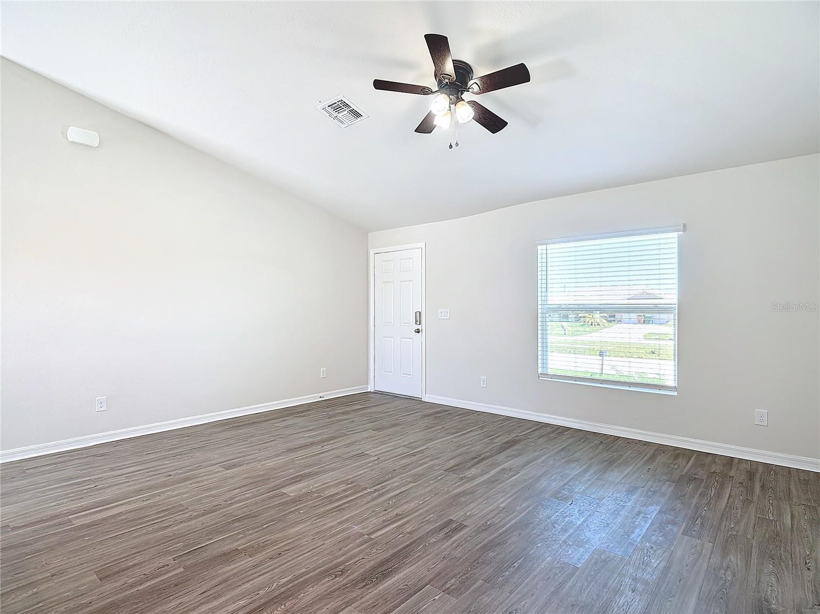 22 TROPICANA PKWY W, CAPE CORAL, FL, 33993