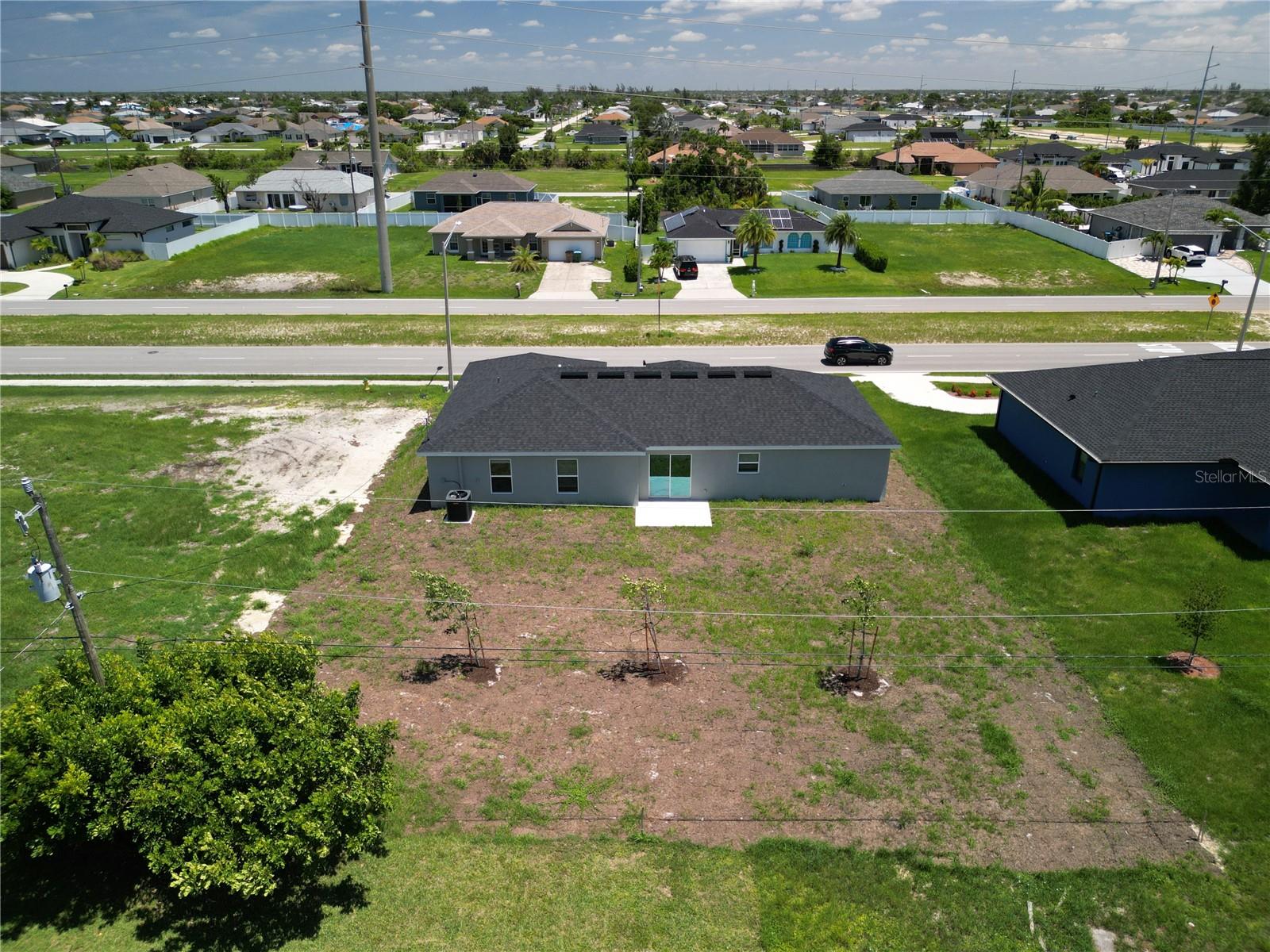 22 TROPICANA PKWY W, CAPE CORAL, FL, 33993