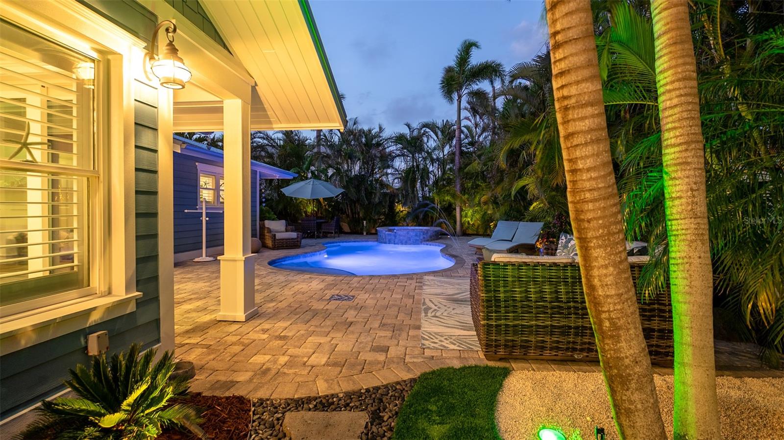 403 75TH ST, HOLMES BEACH, FL, 34217