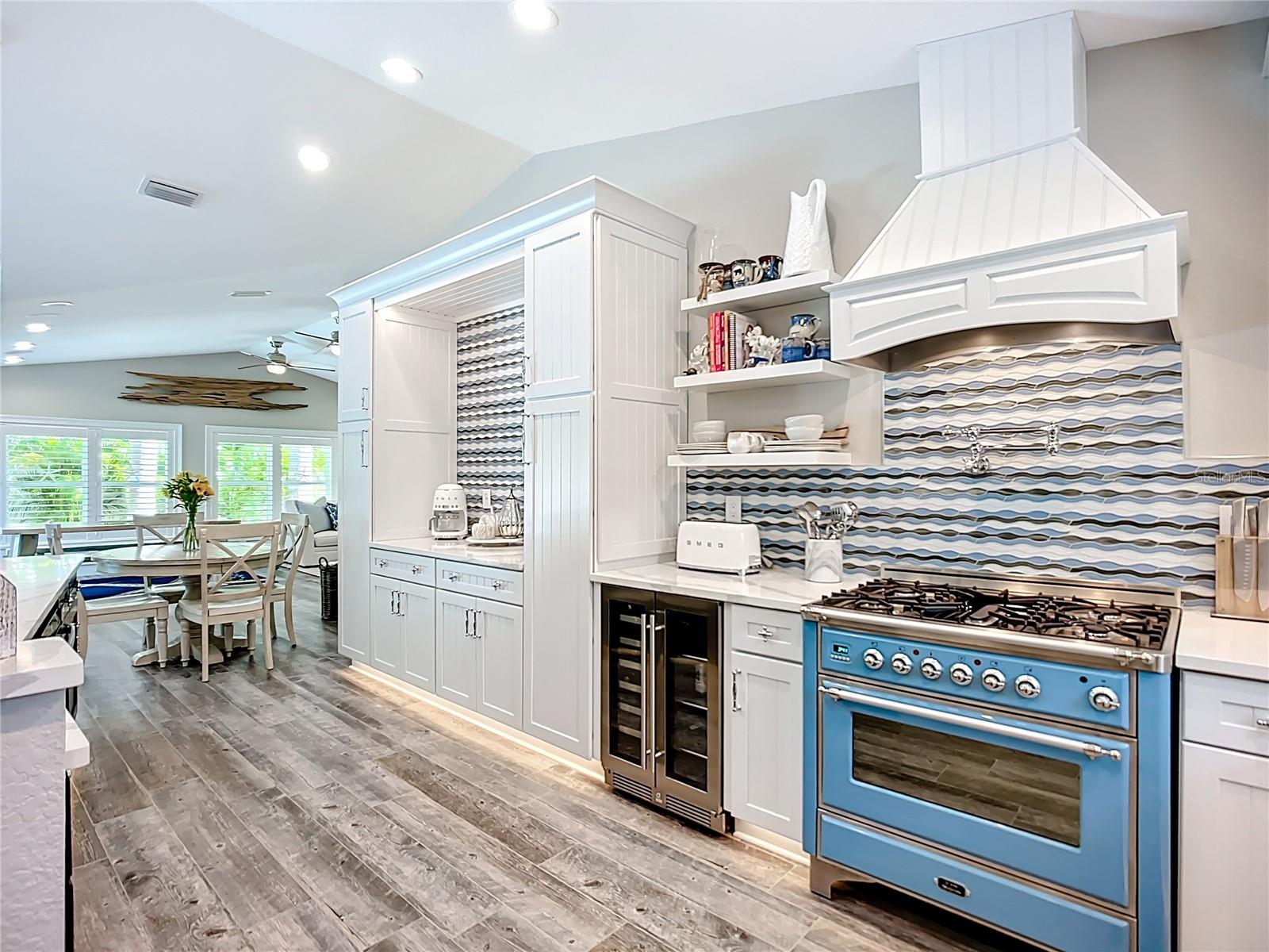 403 75TH ST, HOLMES BEACH, FL, 34217