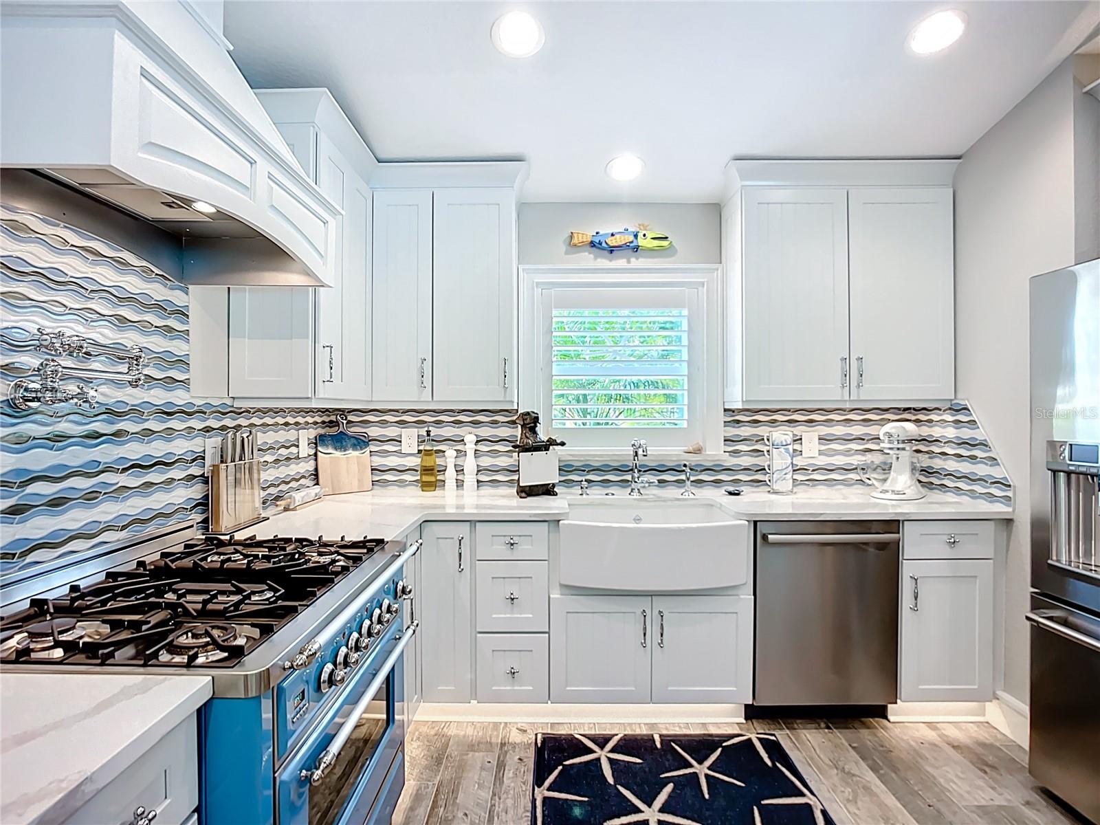 403 75TH ST, HOLMES BEACH, FL, 34217