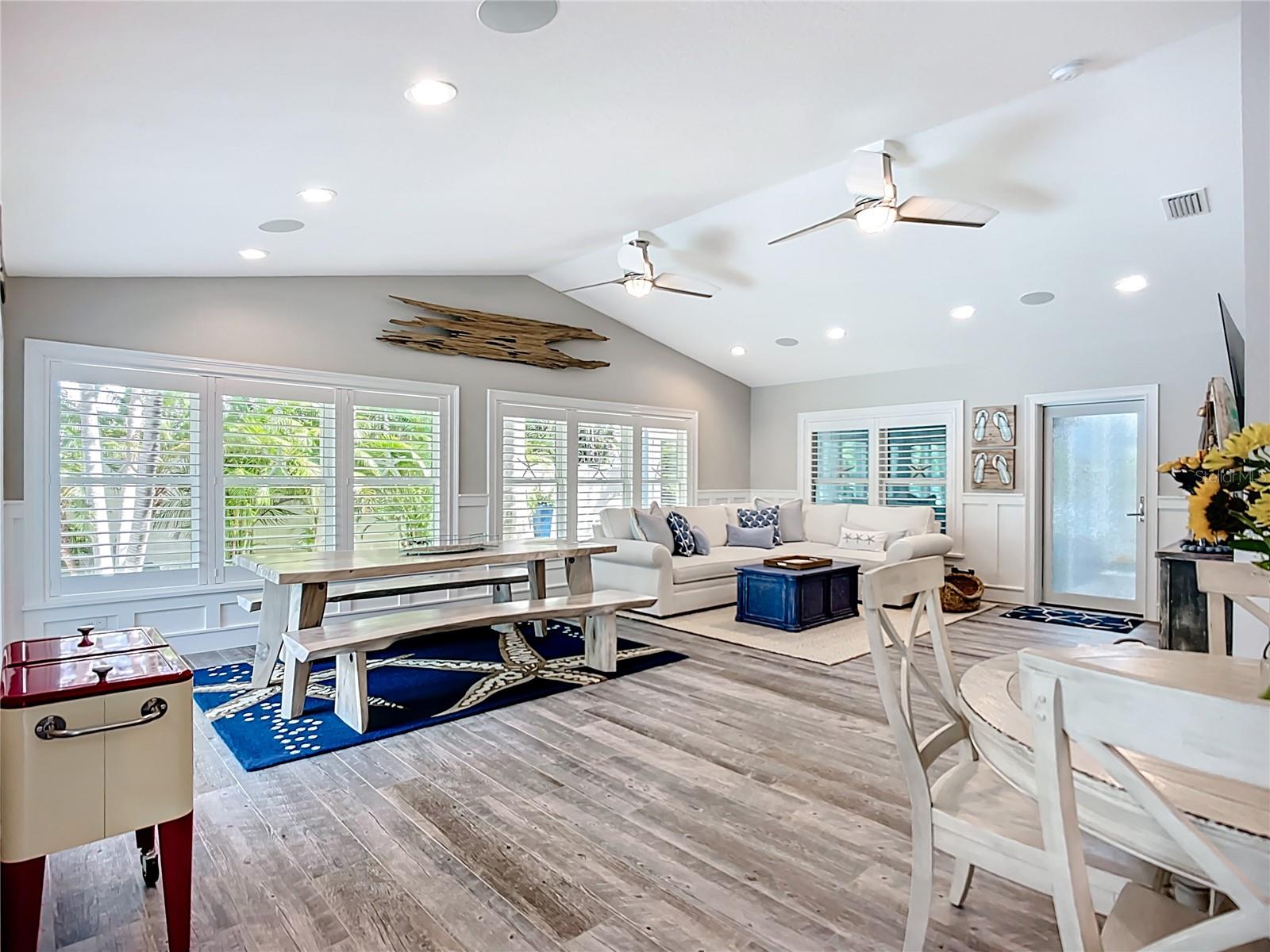 403 75TH ST, HOLMES BEACH, FL, 34217