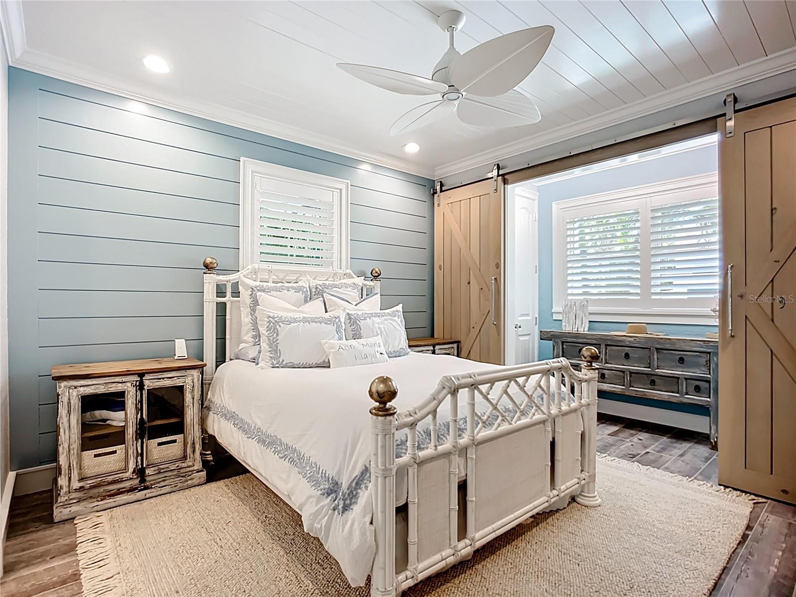 403 75TH ST, HOLMES BEACH, FL, 34217