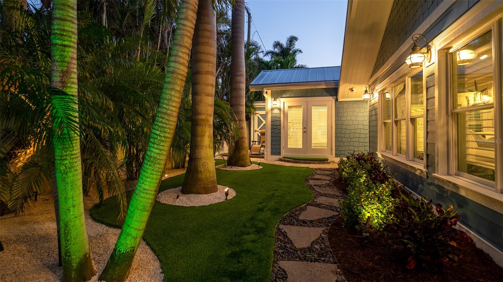 403 75TH ST, HOLMES BEACH, FL, 34217