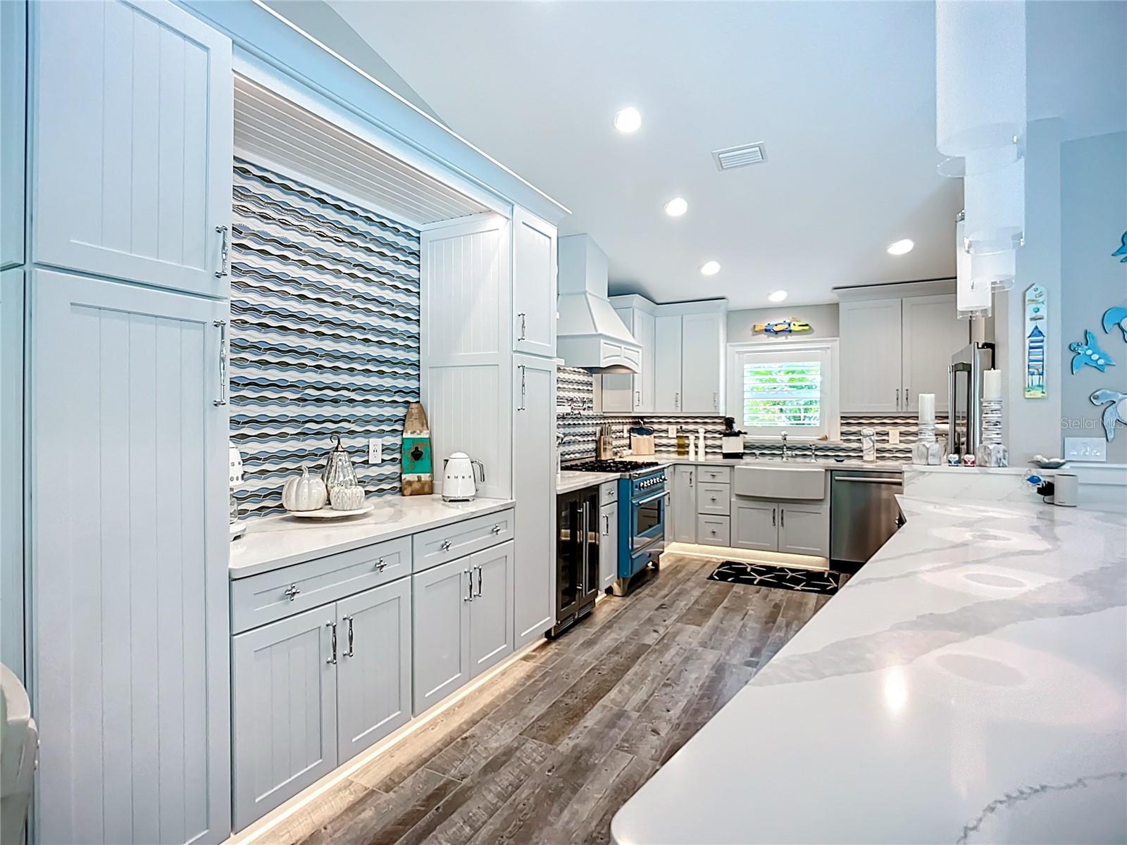 403 75TH ST, HOLMES BEACH, FL, 34217