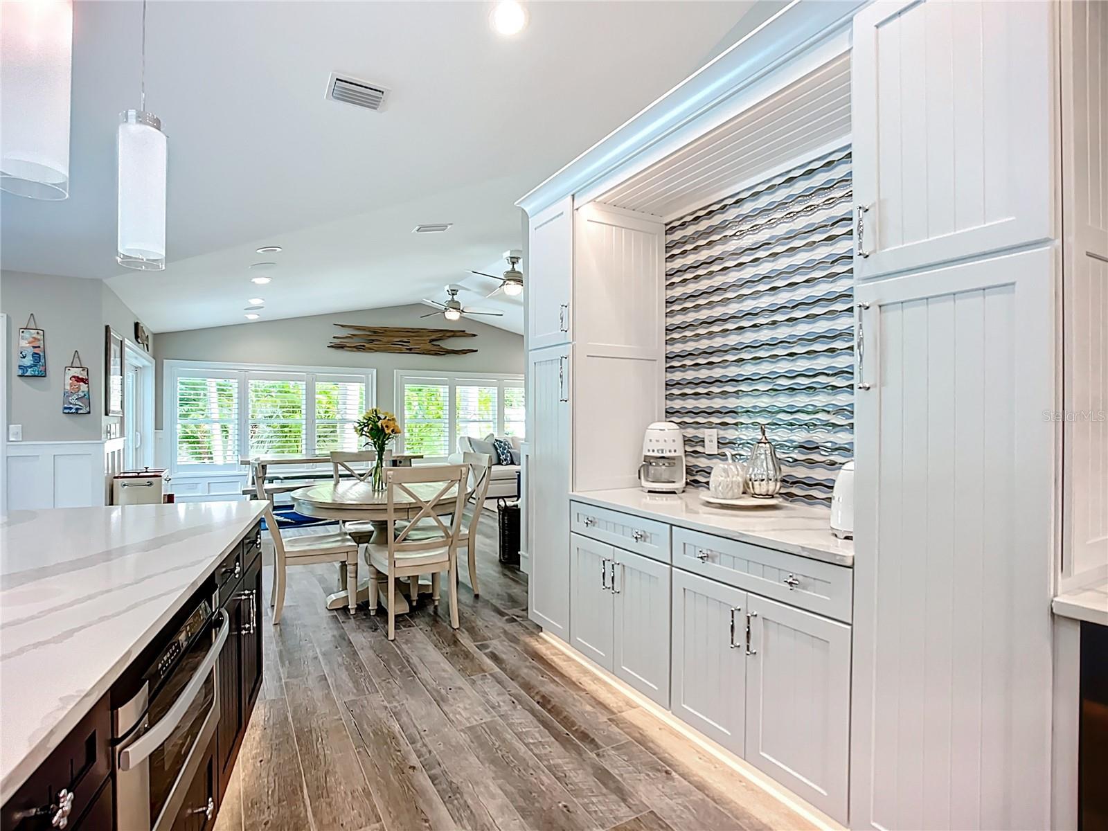 403 75TH ST, HOLMES BEACH, FL, 34217