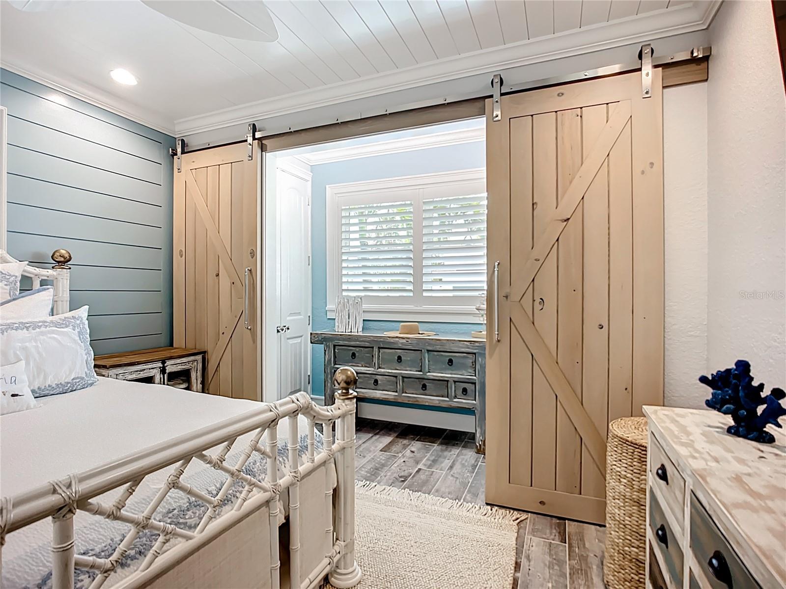 403 75TH ST, HOLMES BEACH, FL, 34217