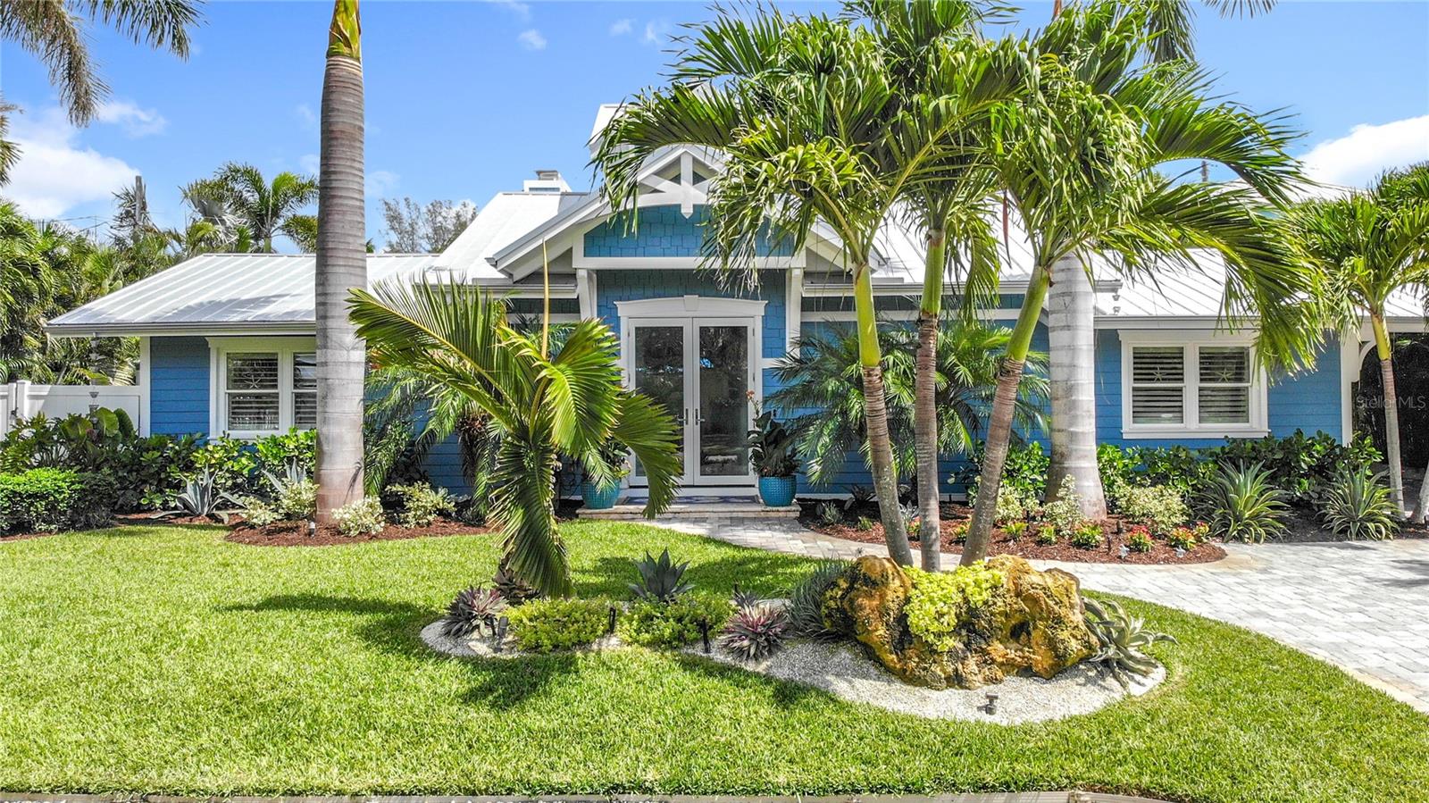403 75TH ST, HOLMES BEACH, FL, 34217