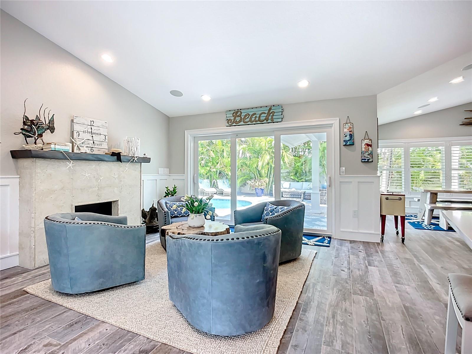 403 75TH ST, HOLMES BEACH, FL, 34217