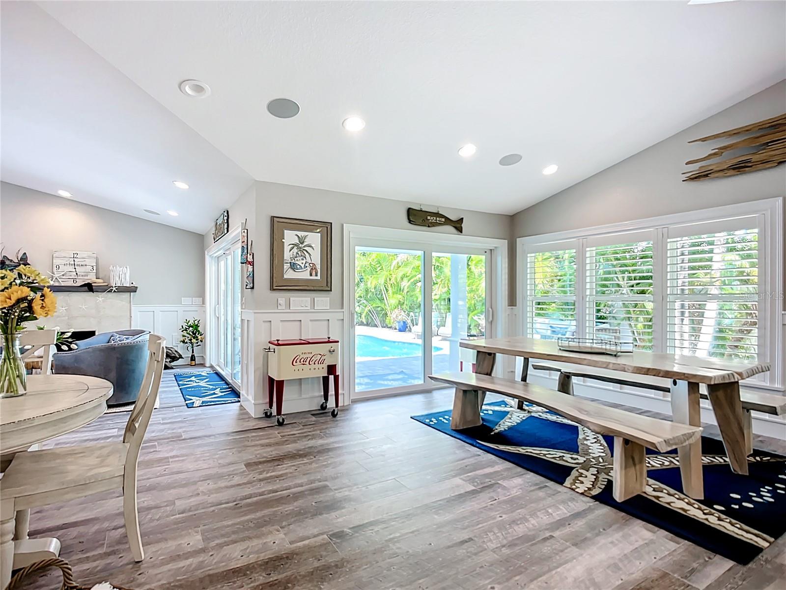 403 75TH ST, HOLMES BEACH, FL, 34217