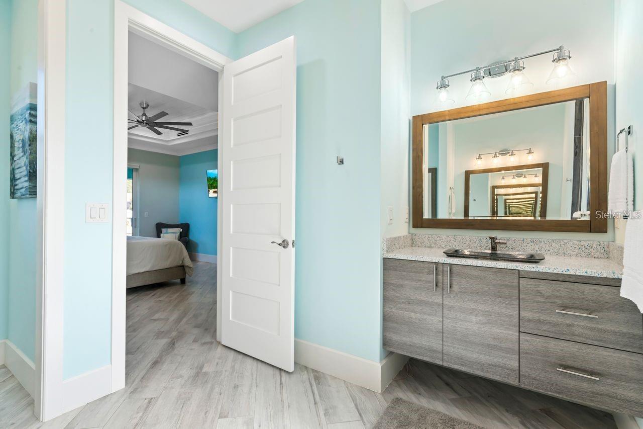 8084 BURWELL CIR, PORT CHARLOTTE, FL, 33981