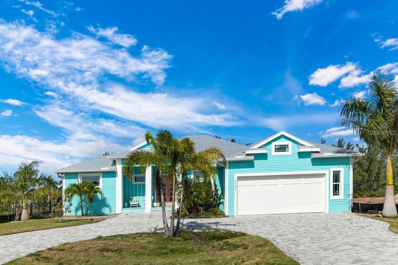 8084 BURWELL CIR, PORT CHARLOTTE, FL, 33981