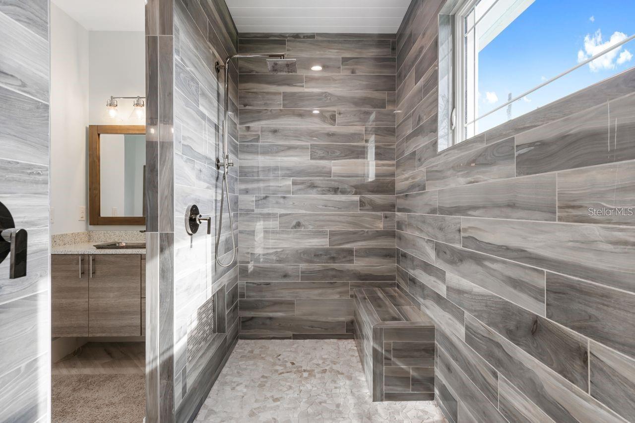 8084 BURWELL CIR, PORT CHARLOTTE, FL, 33981