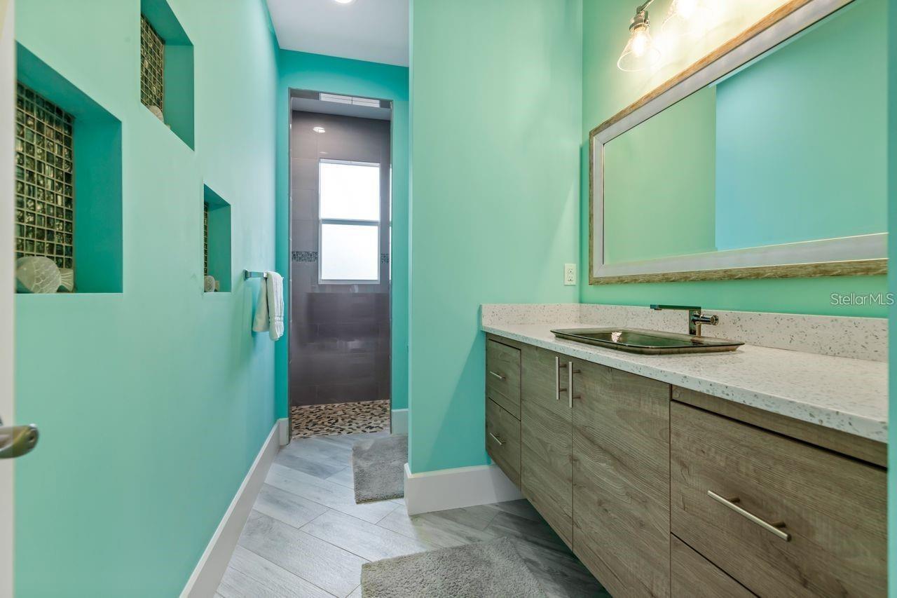 8084 BURWELL CIR, PORT CHARLOTTE, FL, 33981