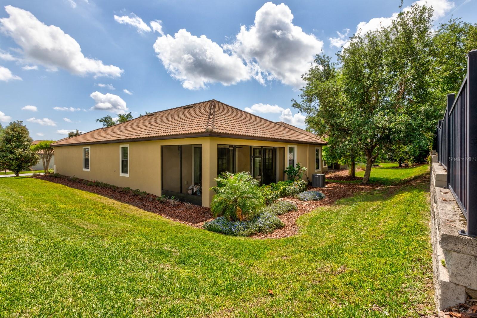1300 ISLAND GREEN ST, DAVENPORT, FL, 33896
