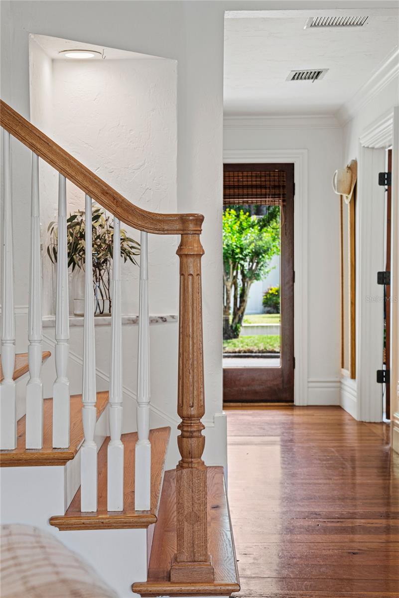 1207 W NEW HAMPSHIRE ST, ORLANDO, FL, 32804