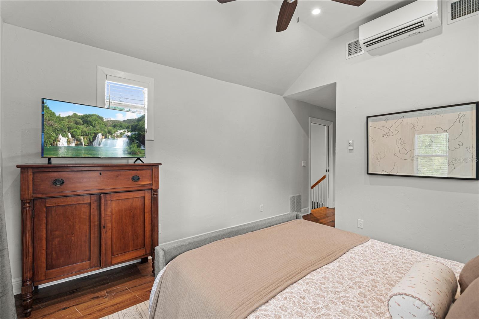 1207 W NEW HAMPSHIRE ST, ORLANDO, FL, 32804