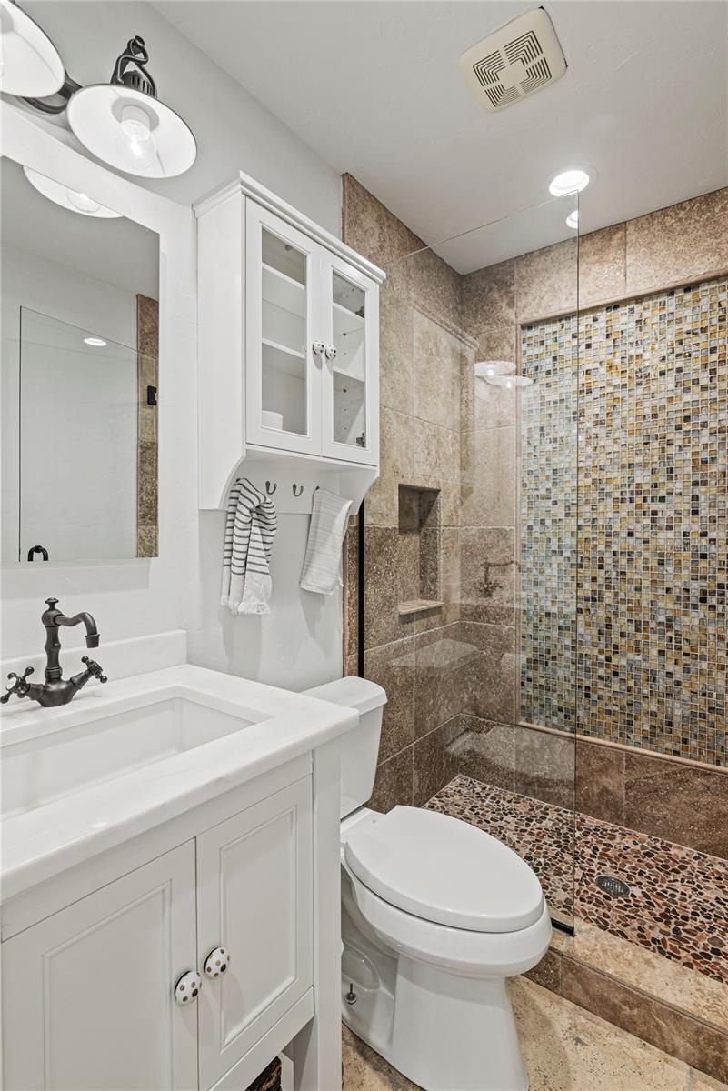 1207 W NEW HAMPSHIRE ST, ORLANDO, FL, 32804