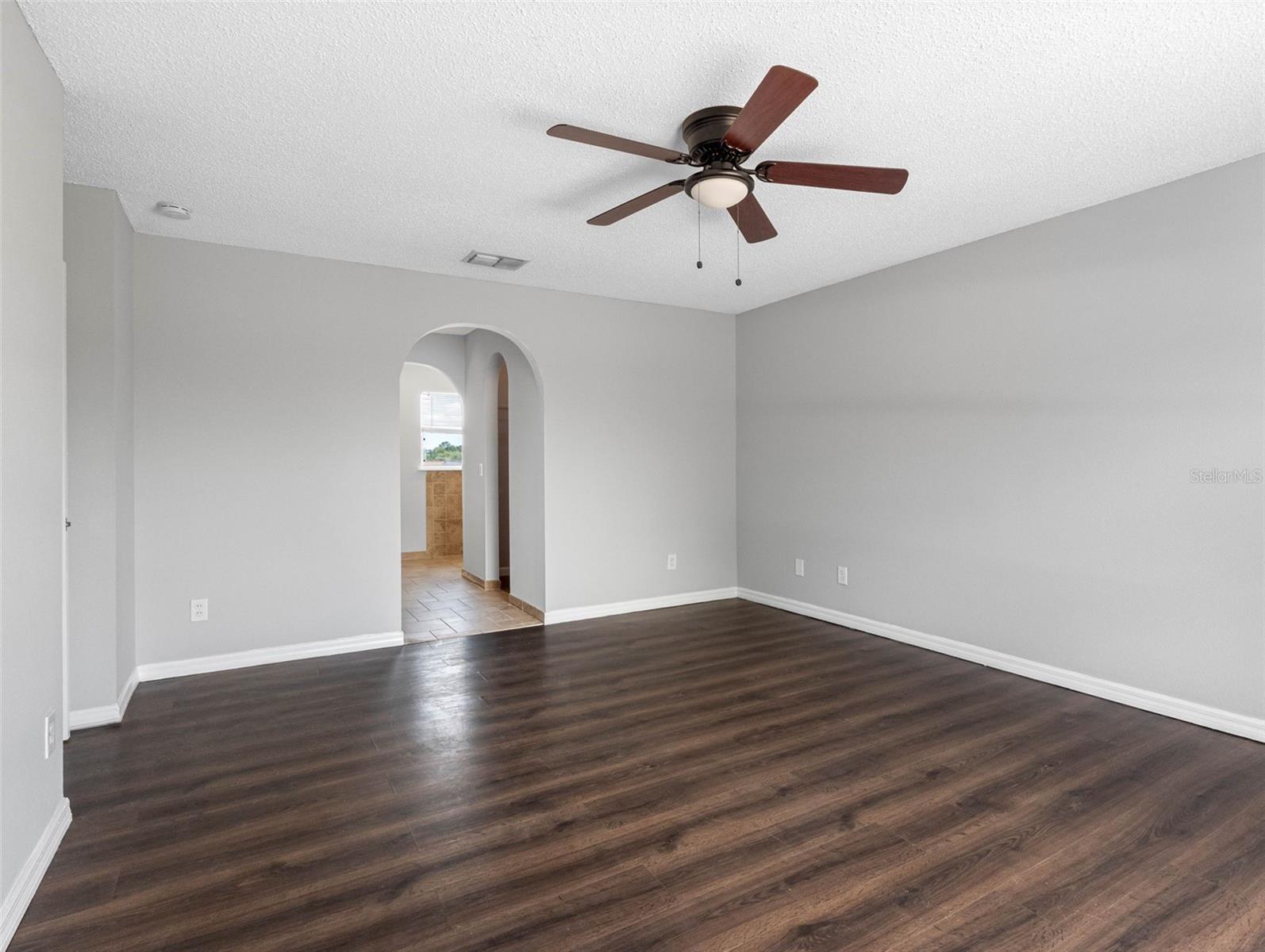 908 STALLION WAY, VALRICO, FL, 33594